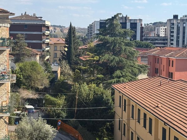 appartamento in vendita a Perugia in zona Case Bruciate
