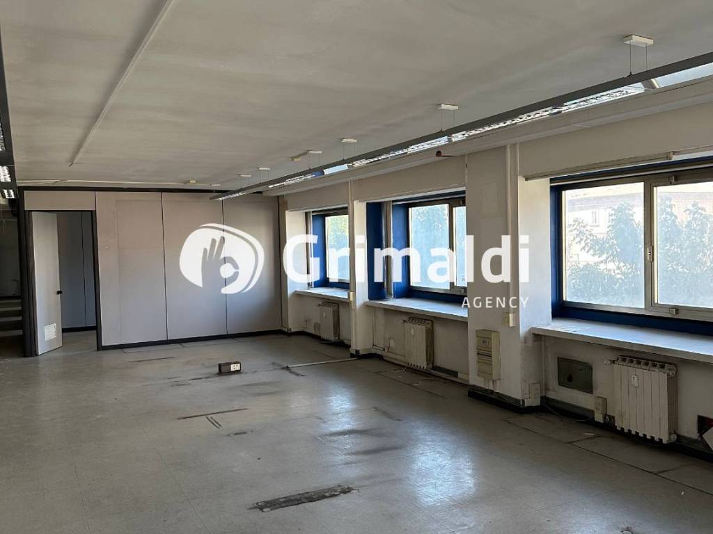 ufficio in vendita a Perugia in zona Stazione