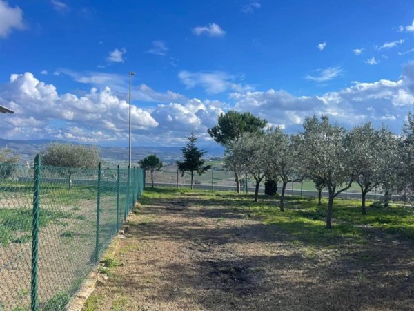 casa indipendente in vendita a Perugia in zona San Martino In Campo