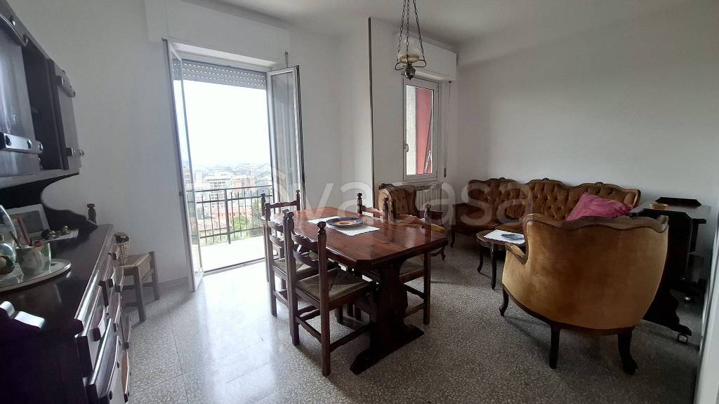 appartamento in vendita a Perugia in zona Santa Lucia