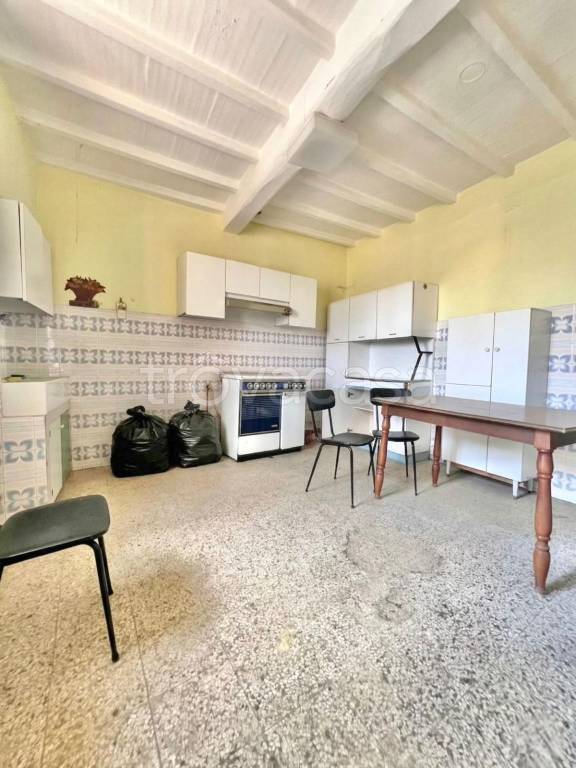 casa indipendente in vendita a Perugia in zona Fontignano