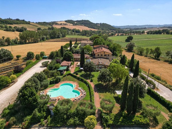 casa indipendente in vendita a Perugia