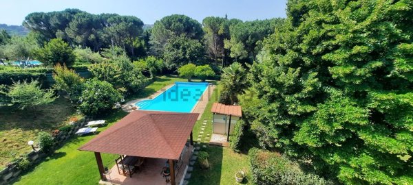 casa indipendente in vendita a Perugia
