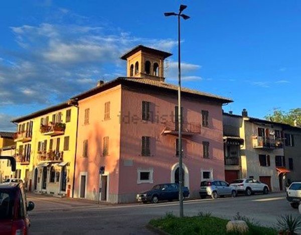 casa indipendente in vendita a Perugia in zona Santa Maria Rossa