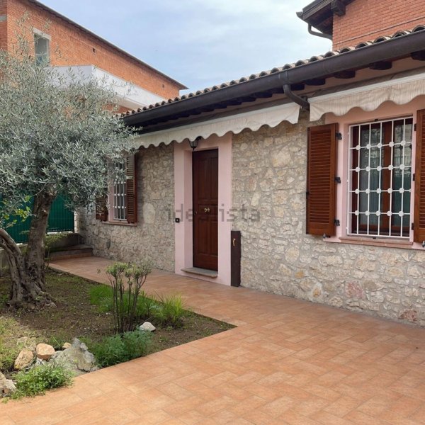 appartamento in vendita a Perugia in zona Monteluce