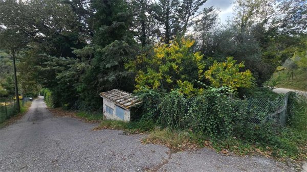 terreno agricolo in vendita a Perugia in zona Montelaguardia