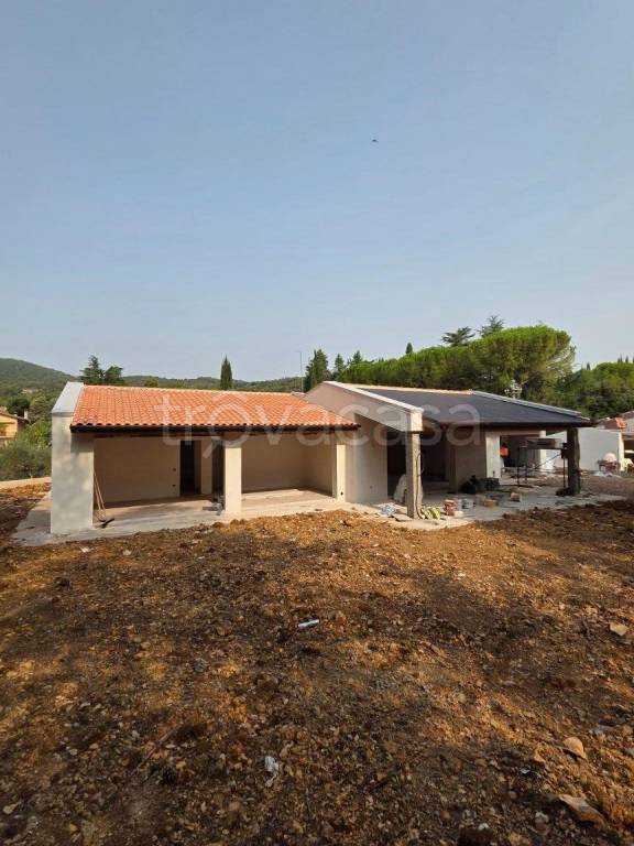 casa indipendente in vendita a Perugia