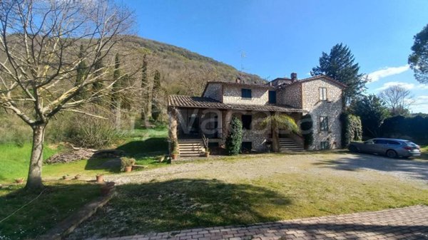 casa indipendente in vendita a Perugia in zona San Giovanni del Pantano