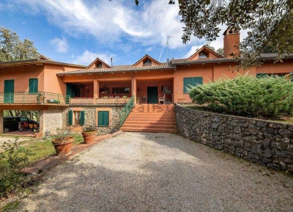 casa indipendente in vendita a Perugia in zona San Marco