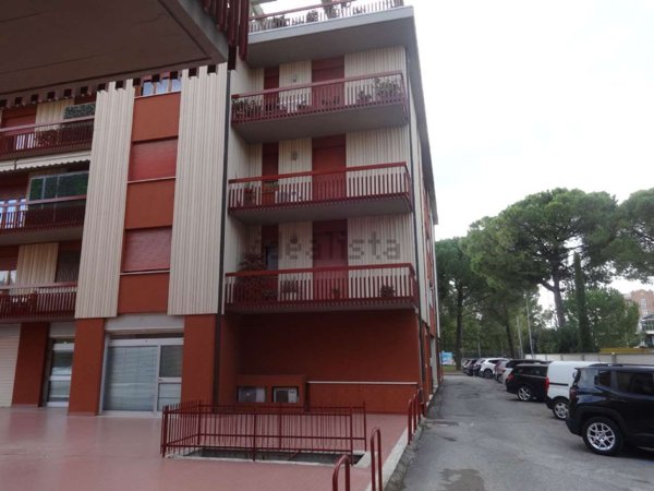 ufficio in vendita a Perugia in zona Castel del Piano