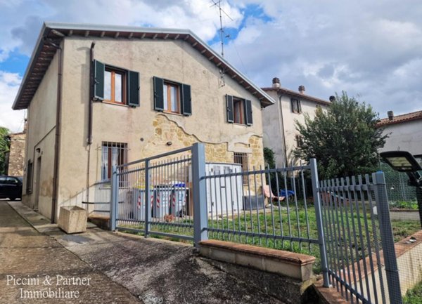 casa indipendente in vendita a Perugia in zona Colombella