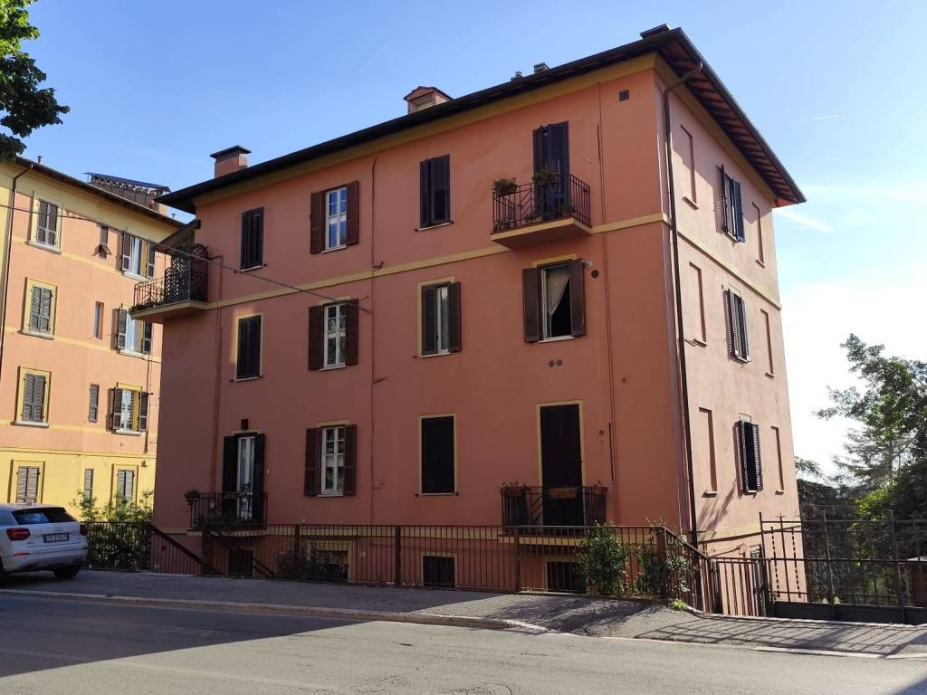 appartamento in vendita a Perugia in zona Elce