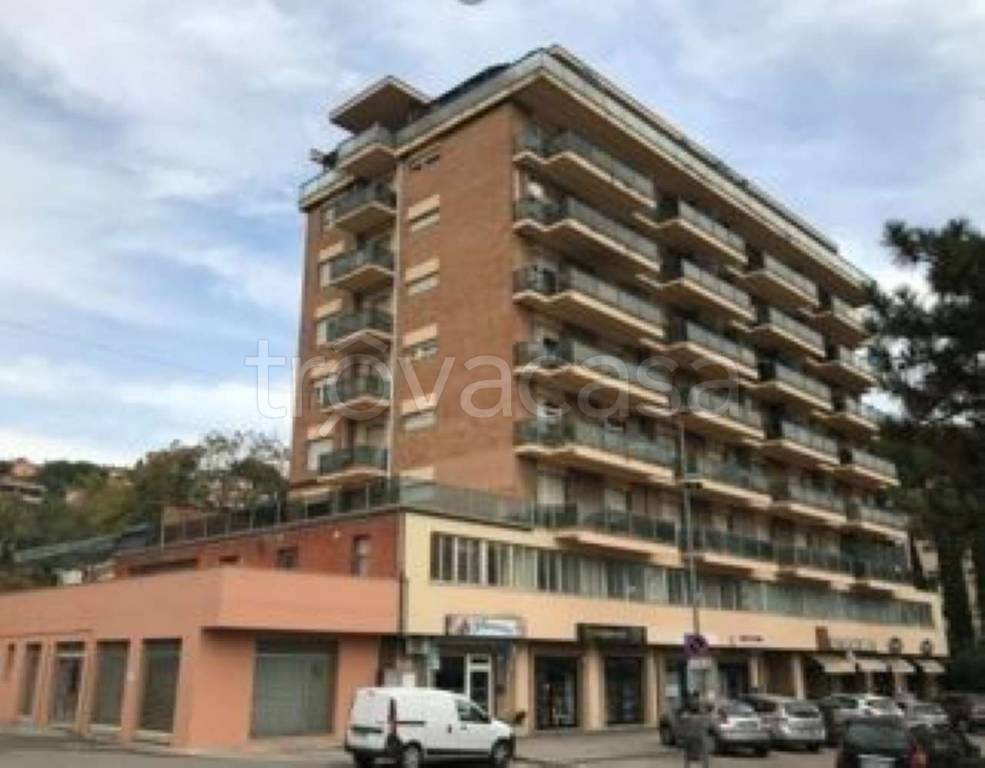 ufficio in vendita a Perugia in zona Ponte San Giovanni