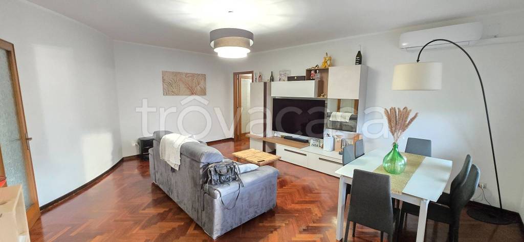 appartamento in vendita a Perugia in zona Madonna Alta