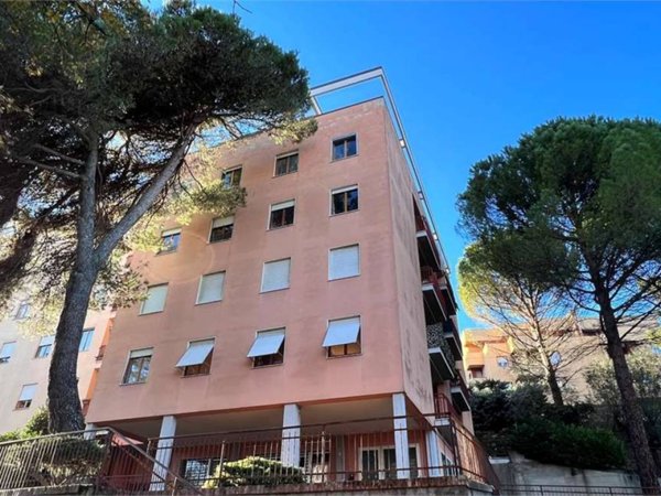 appartamento in vendita a Perugia in zona Filosofi