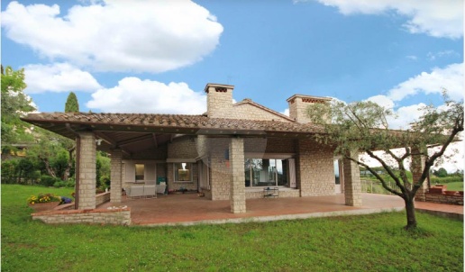 casa indipendente in vendita a Perugia in zona Montebello