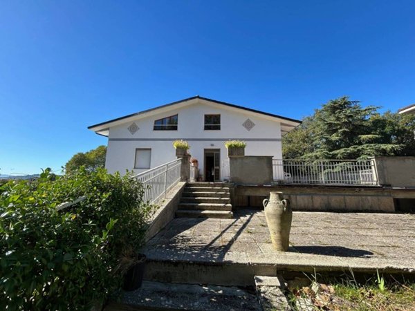 casa indipendente in vendita a Perugia in zona Ponte Valleceppi