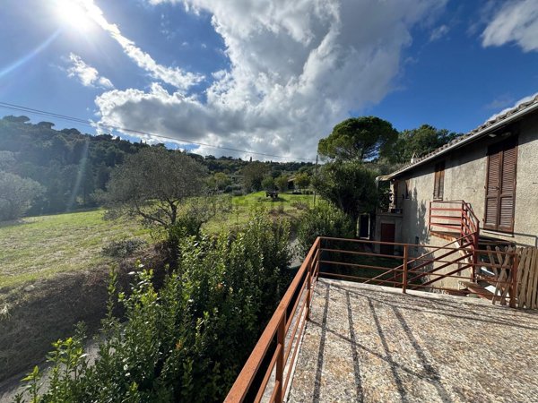 appartamento in vendita a Perugia in zona Montebello