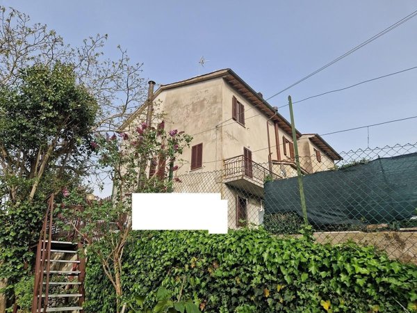 casa indipendente in vendita a Perugia in zona Ponte San Giovanni