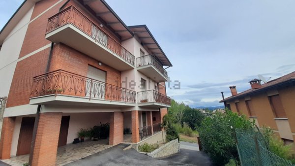 casa indipendente in vendita a Perugia in zona Ponte Felcino