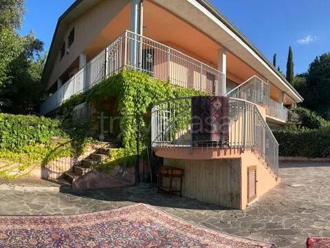 casa indipendente in vendita a Perugia in zona Pretola