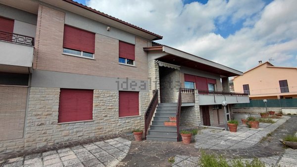 casa indipendente in vendita a Perugia