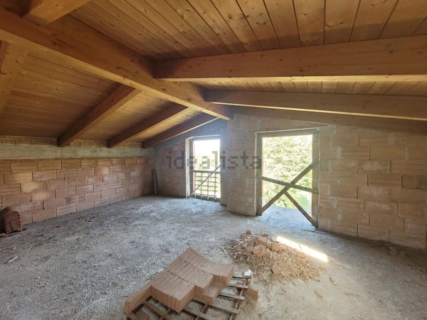 casa indipendente in vendita a Perugia in zona Prepo