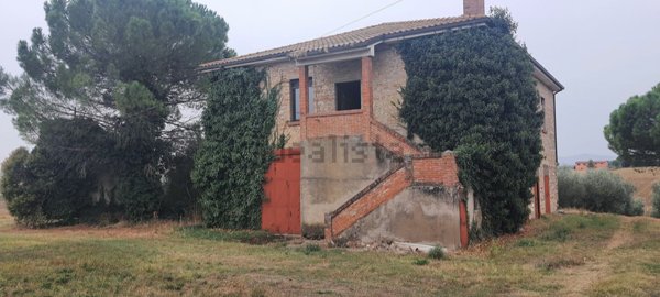casale in vendita a Perugia in zona Pila