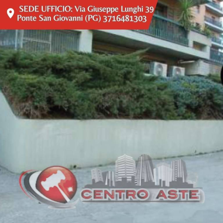 locale di sgombero in vendita a Perugia in zona Madonna Alta