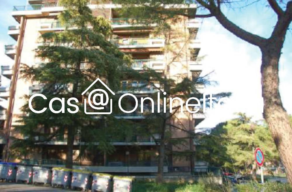 locale di sgombero in vendita a Perugia in zona Prepo