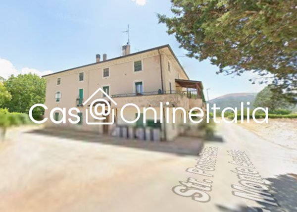 appartamento in vendita a Perugia in zona Parlesca