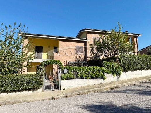casa indipendente in vendita a Perugia in zona Prepo