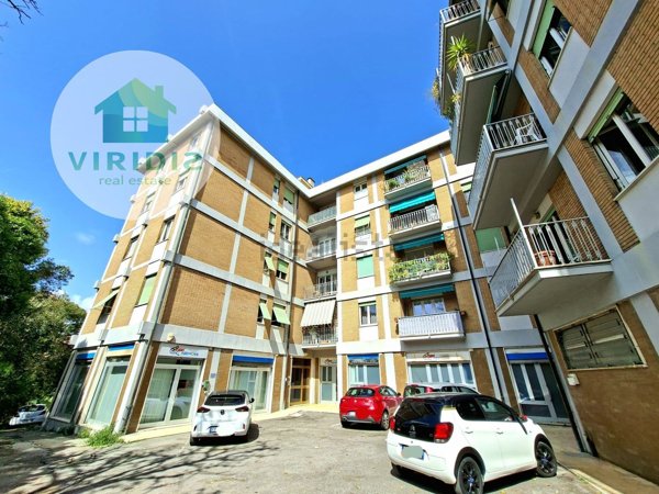 appartamento in vendita a Perugia in zona Filosofi