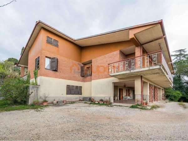 casa indipendente in vendita a Perugia in zona Ponte San Giovanni