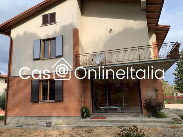 casa indipendente in vendita a Perugia in zona Solfagnano