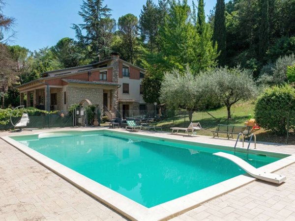 casa indipendente in vendita a Perugia in zona Pretola