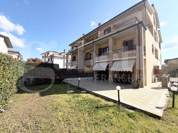 appartamento in vendita a Perugia in zona Collestrada