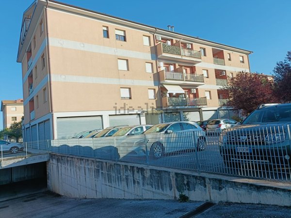 appartamento in vendita a Perugia in zona Collestrada