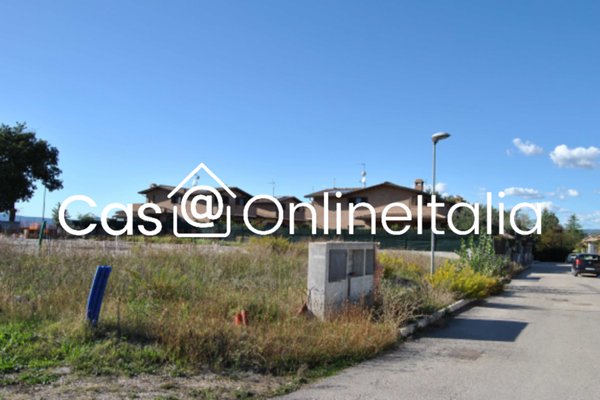 casa indipendente in vendita a Perugia in zona Pila