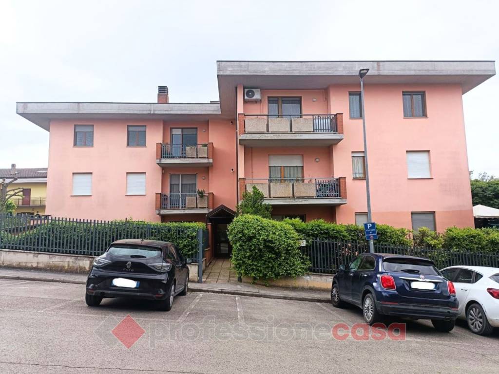 appartamento in vendita a Perugia in zona San Martino in Colle
