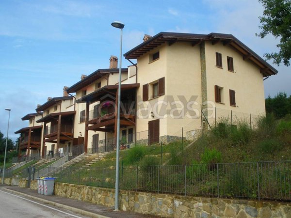 casa indipendente in vendita a Perugia in zona Villa Pitignano
