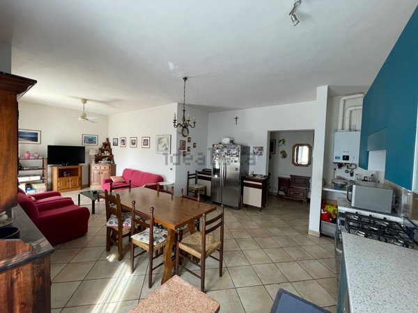 appartamento in vendita a Perugia in zona Montebello