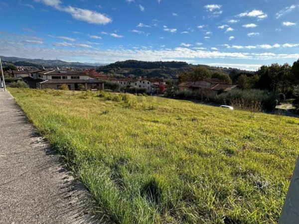 terreno edificabile in vendita a Perugia in zona Ponte Felcino