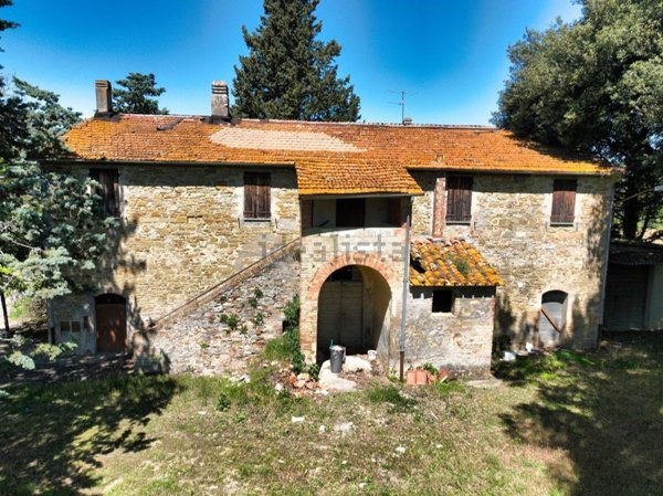 casa indipendente in vendita a Perugia