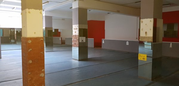locale commerciale in vendita a Perugia in zona Filosofi