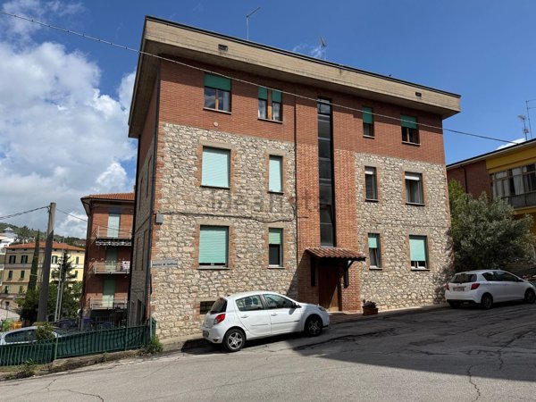 appartamento in vendita a Perugia in zona Ferro di Cavallo
