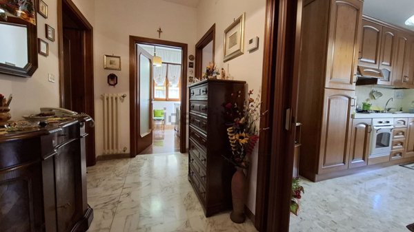 appartamento in vendita a Perugia in zona Ferro di Cavallo