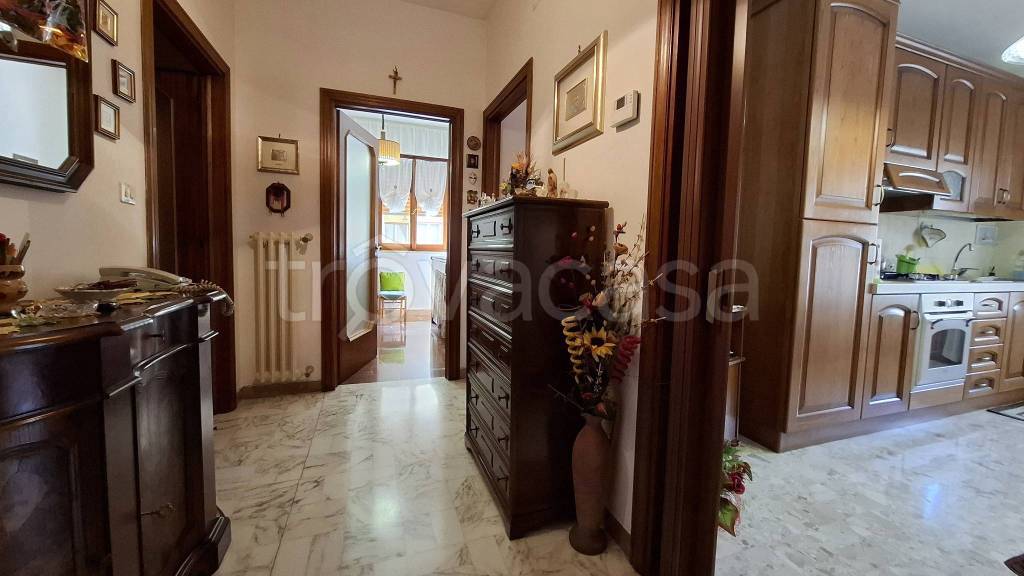 appartamento in vendita a Perugia in zona Ferro di Cavallo