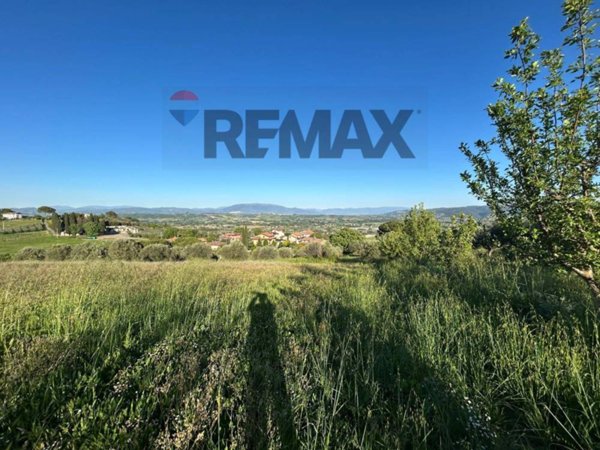 terreno agricolo in vendita a Perugia in zona San Fortunato