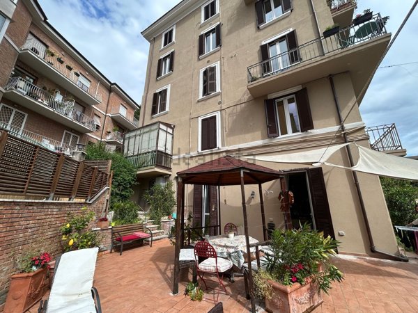 appartamento in vendita a Perugia in zona XX Settembre